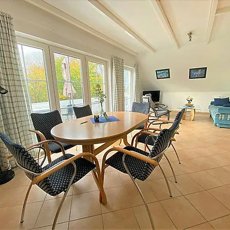 Dawn Comfortable بيت للعطل